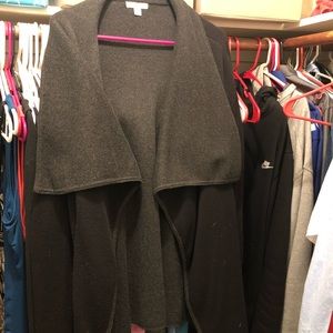 MEDIUM SIZE NY&CO. SWEATER JACKET